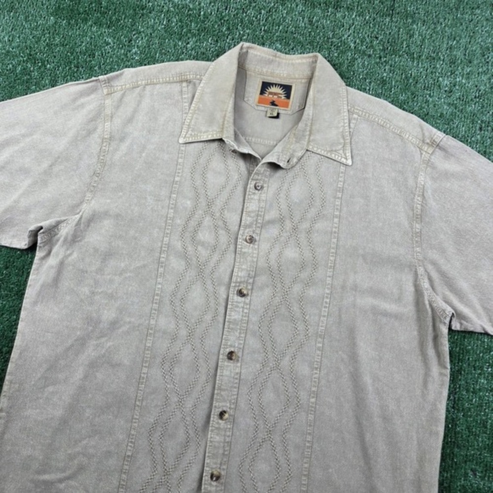 Farthest Point Casuals Mens XL Tan Peruvian Cotton Embroidered Button Down Shirt